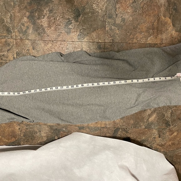 Isabel (maternity) - Picture 4 of 6